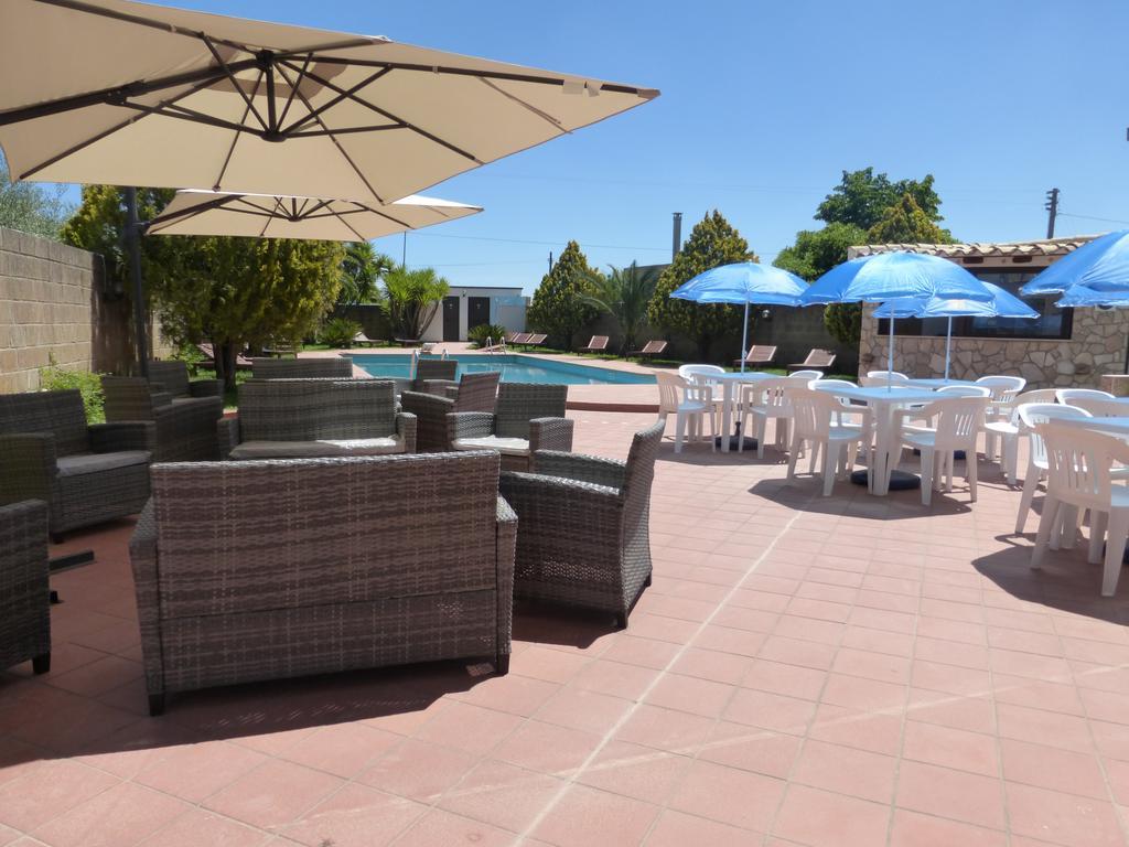 B&B Diamante Nissoria Exterior photo